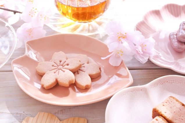 桜のお菓子画像